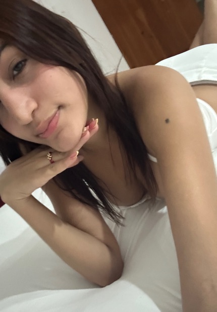Muñeca — live 1-on-1 video chat
